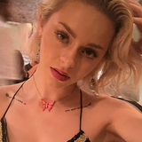 ELECTRIC BUTTERFLY CHOKER