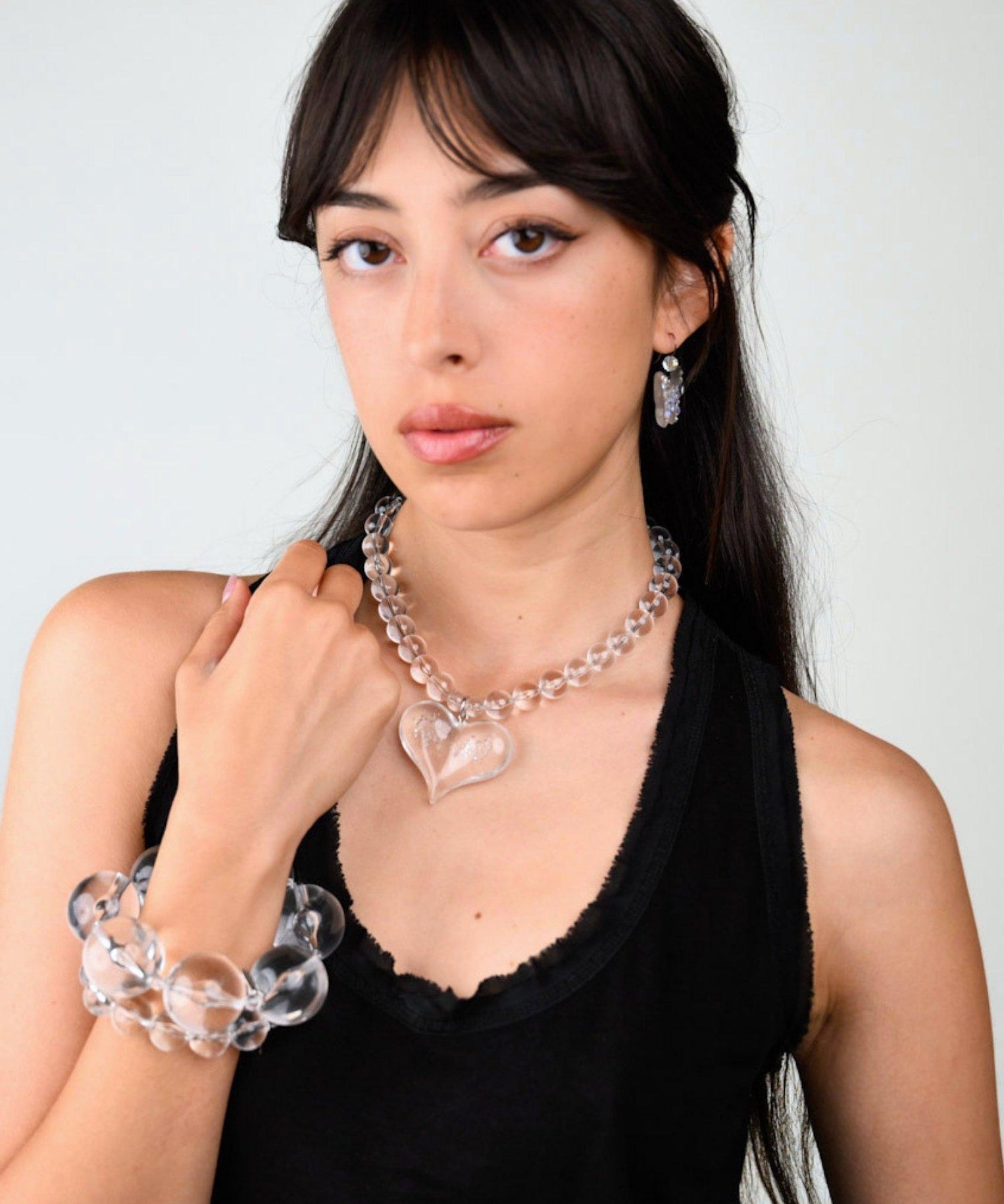 PAPARAZZI FIZZY HEART NECKLACE