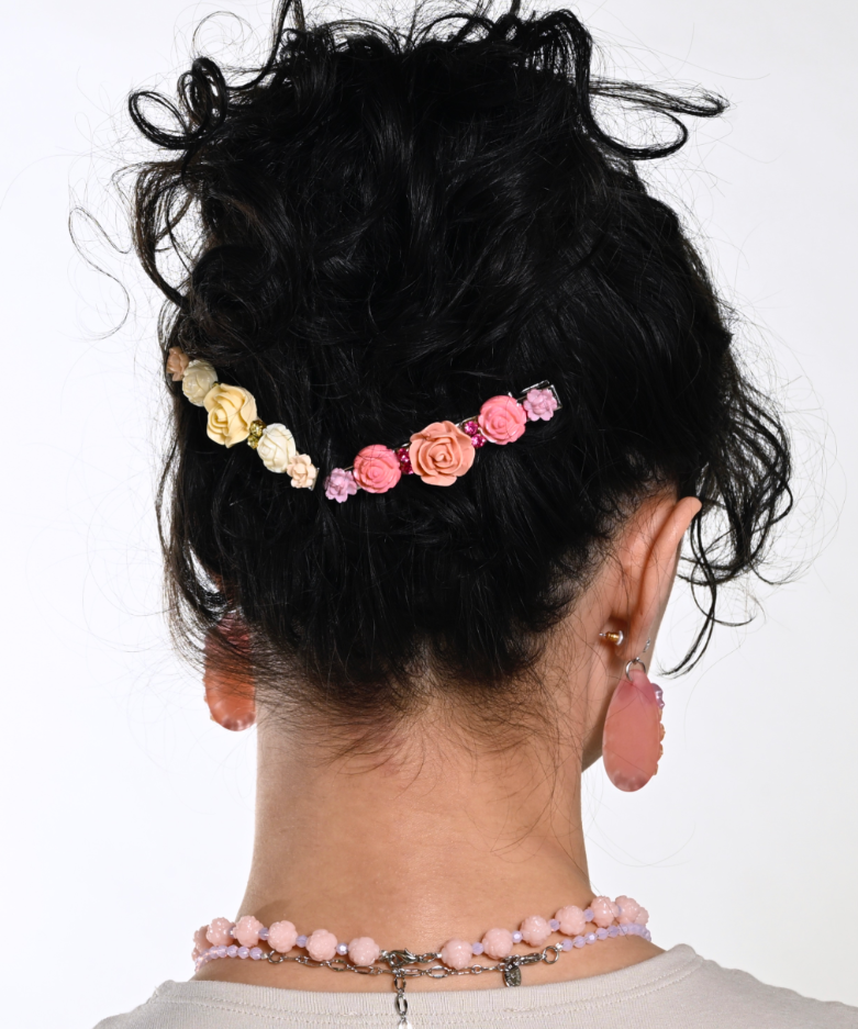 BOTANICA CLIP