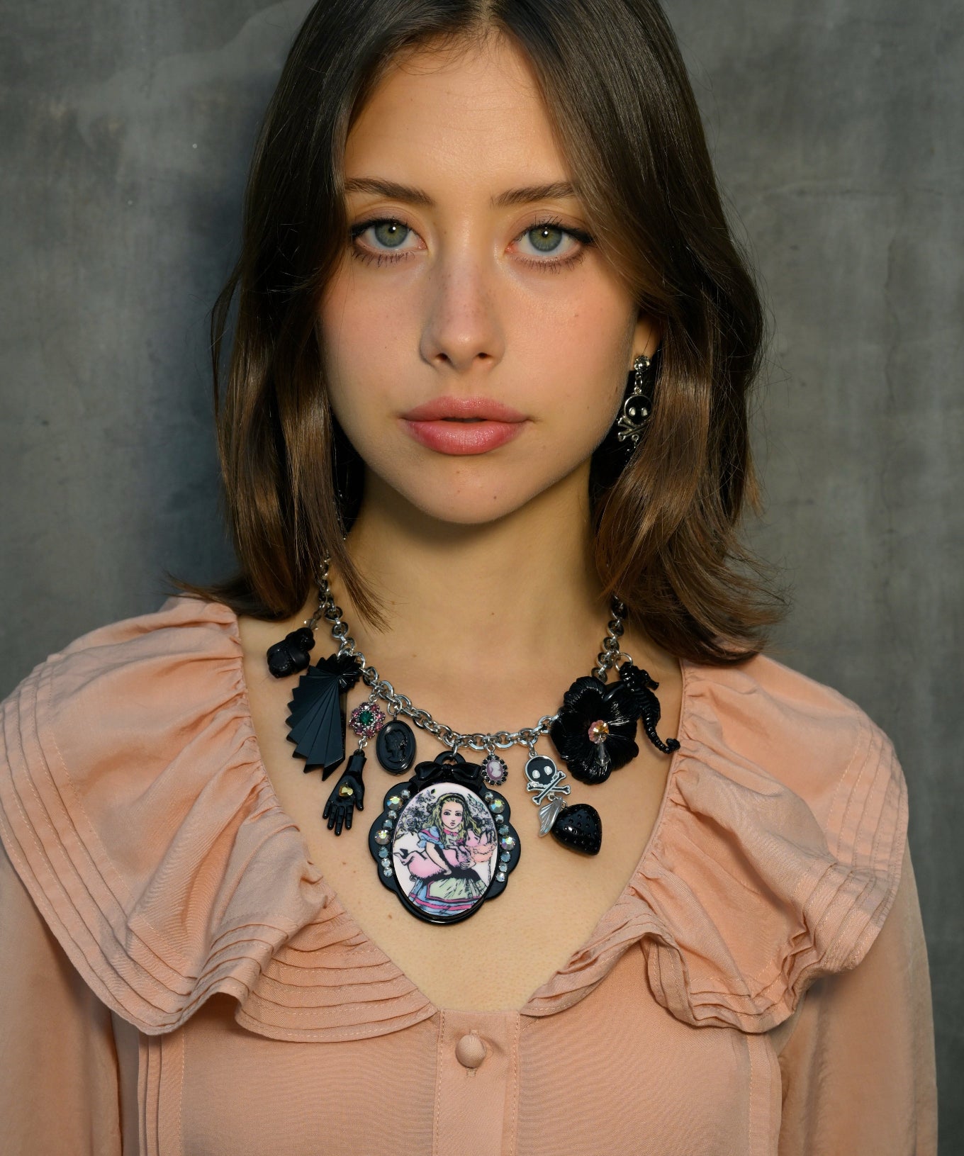 Gothic Alice Supercharm