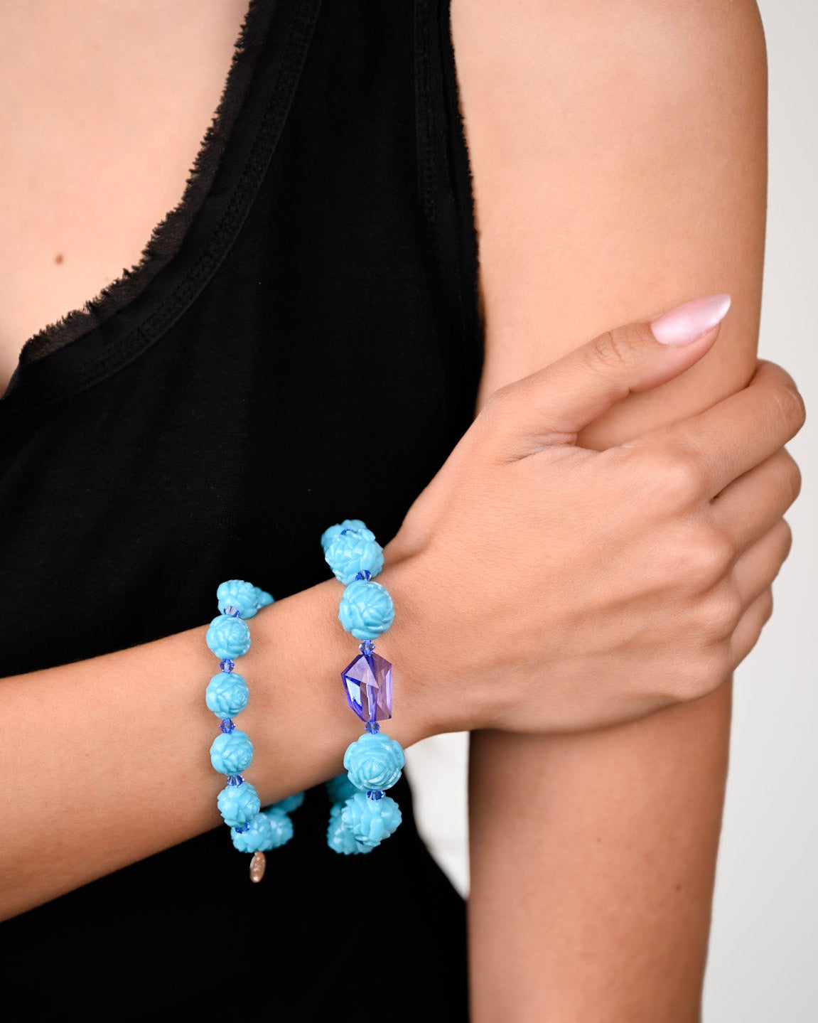 Carved Rose Bracelet Set