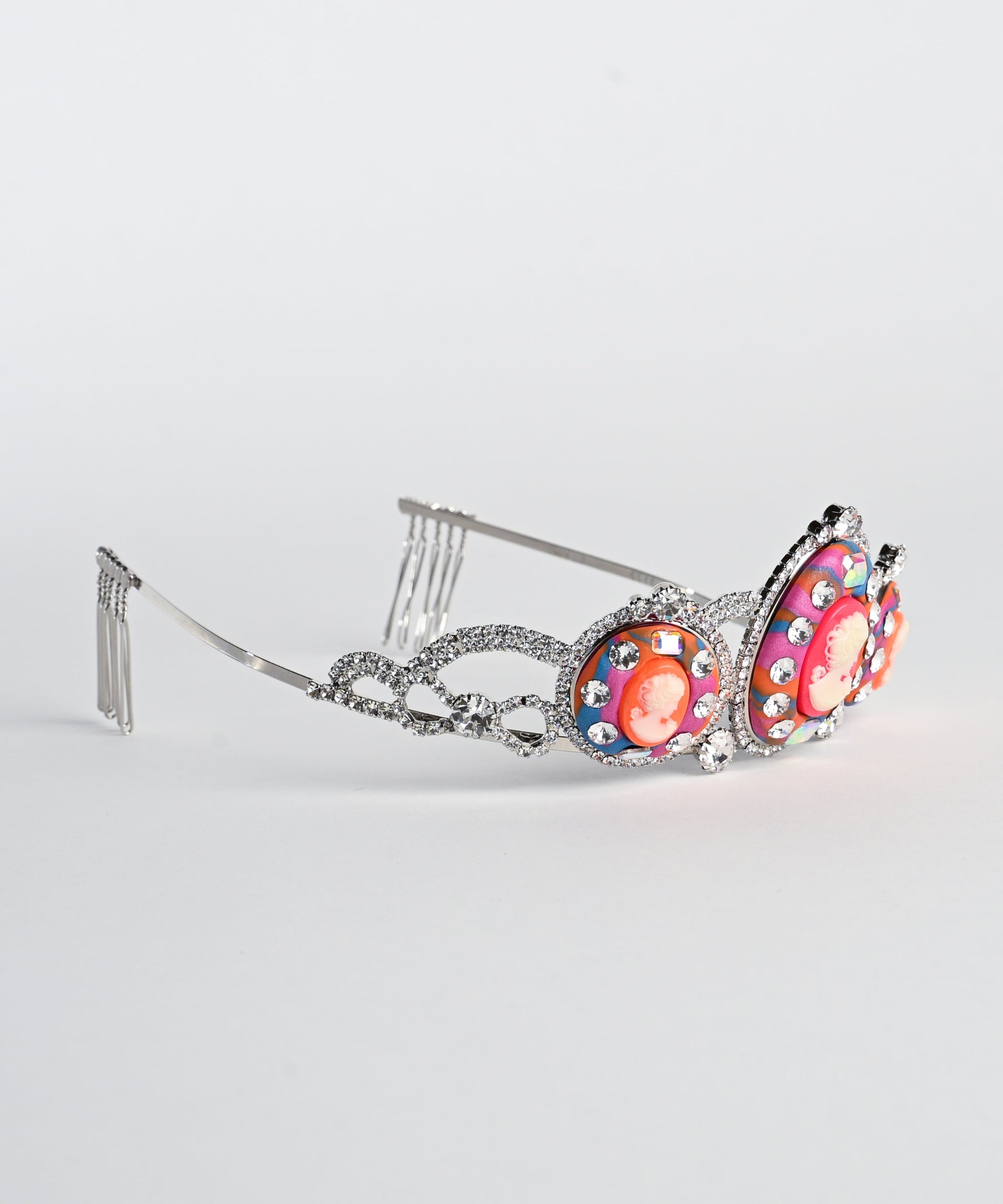 CANDY CAMEO CROWN