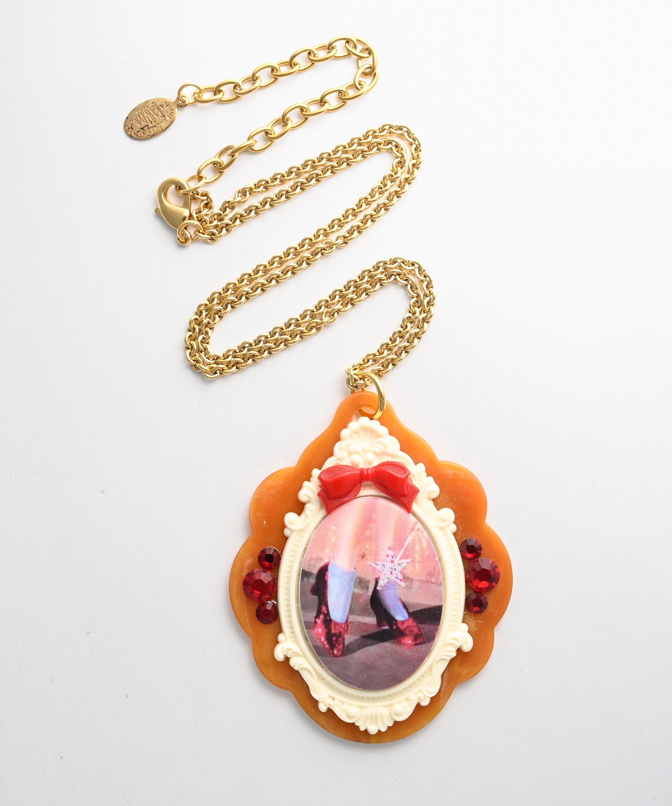 Oz Baroque Pendant Necklace
