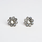 CRYSTAL FLOWER STUD SMALL