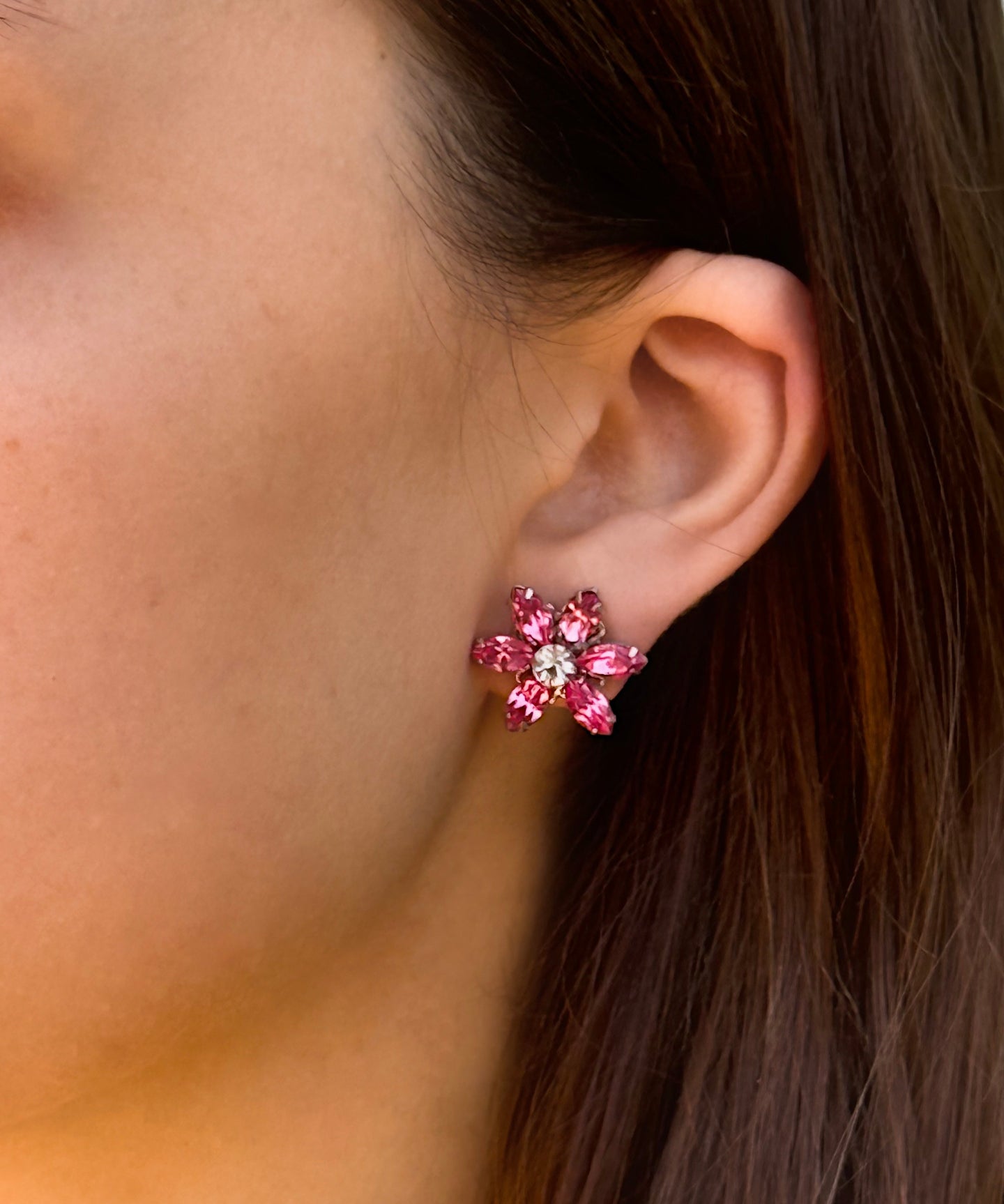 PETAL STUD EARRINGS