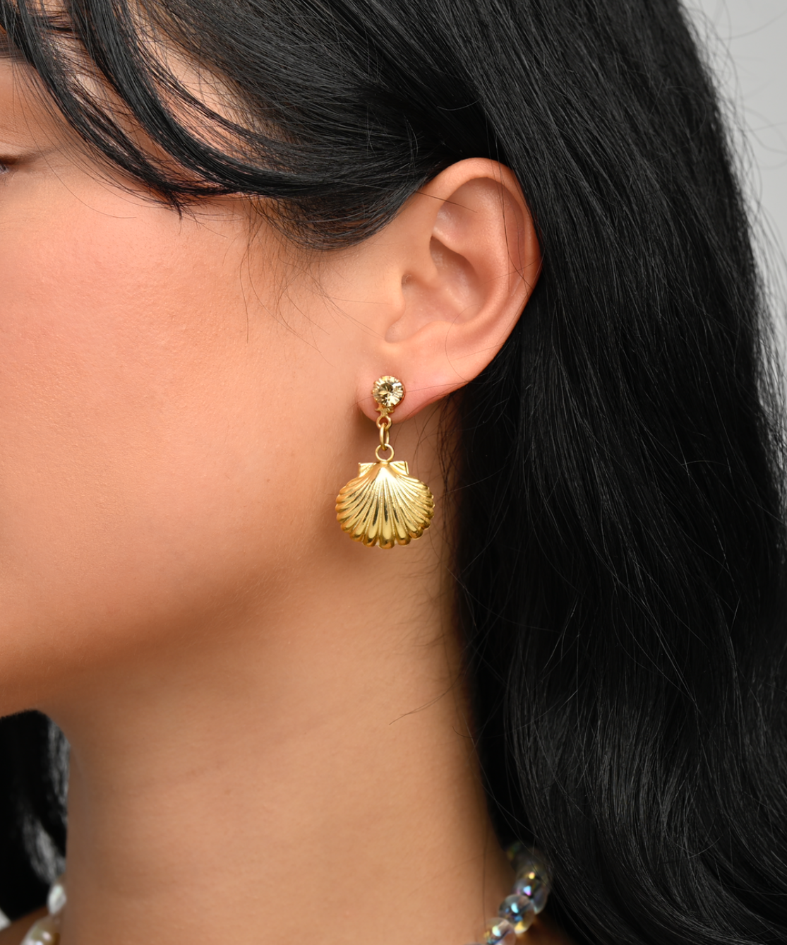 Souvenir Shell Earrings