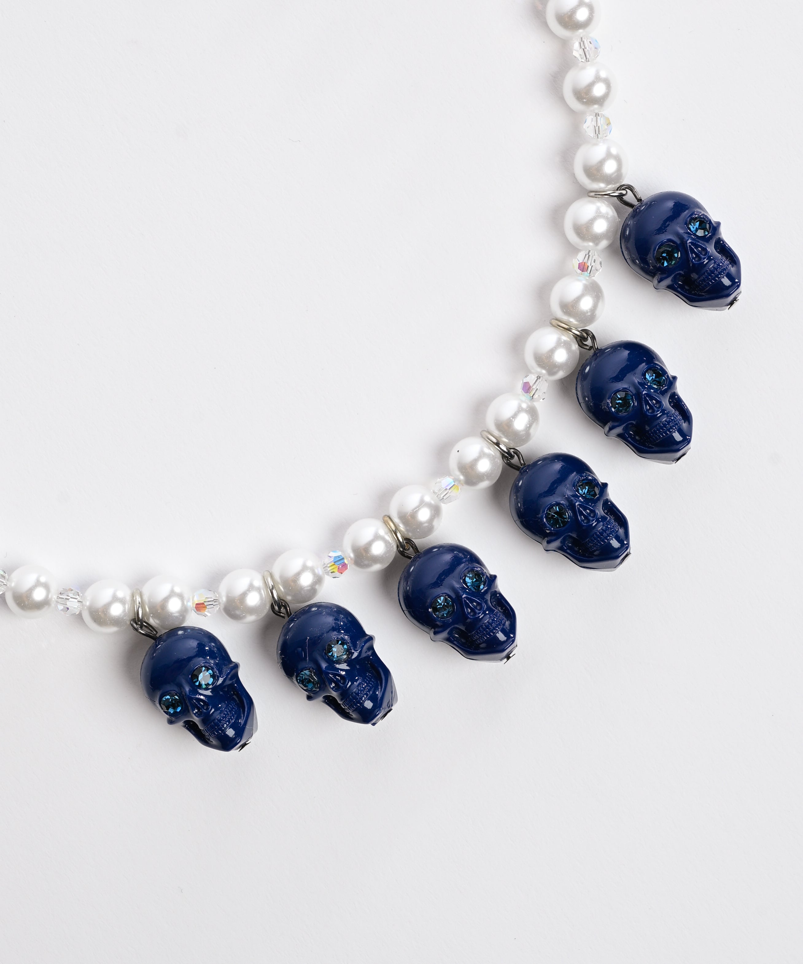 Doppelganger Pearl Necklace