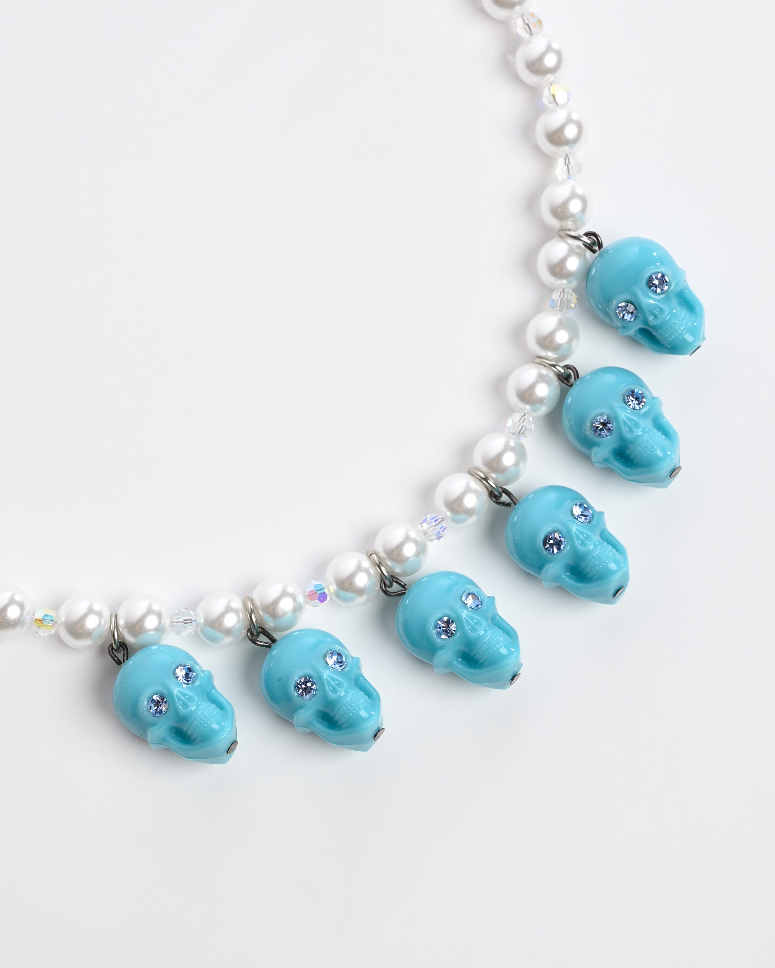 Doppelganger Pearl Necklace