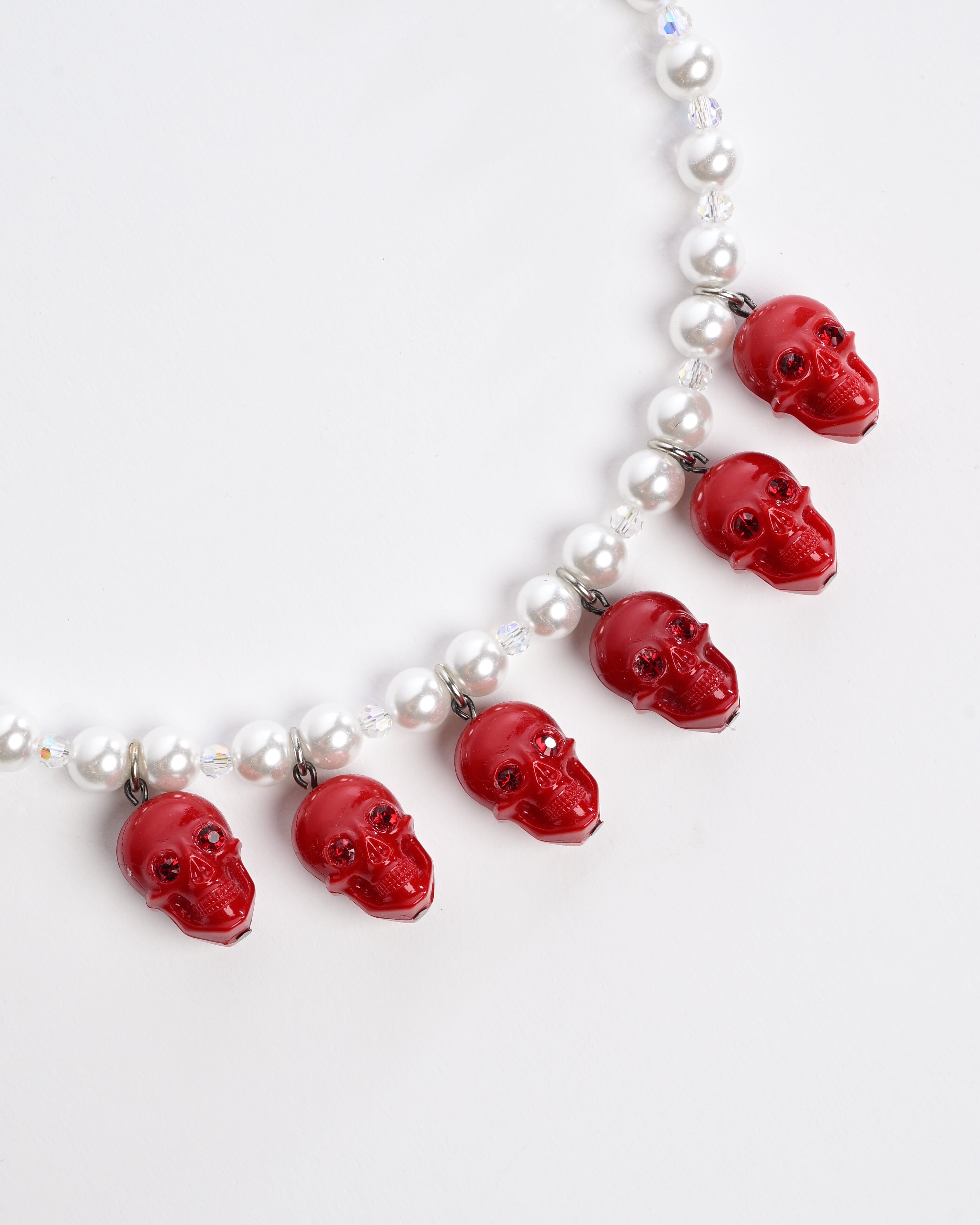 Doppelganger Pearl Necklace