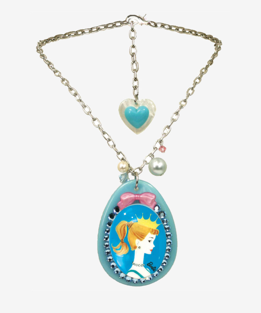 BARBIE TEARDROP NECKLACE