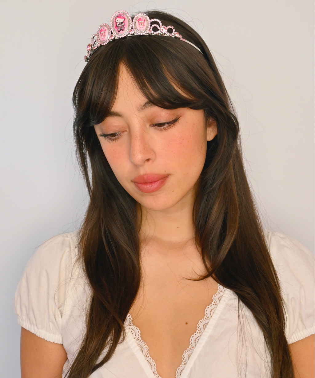 QUEEN OF PINK CROWN