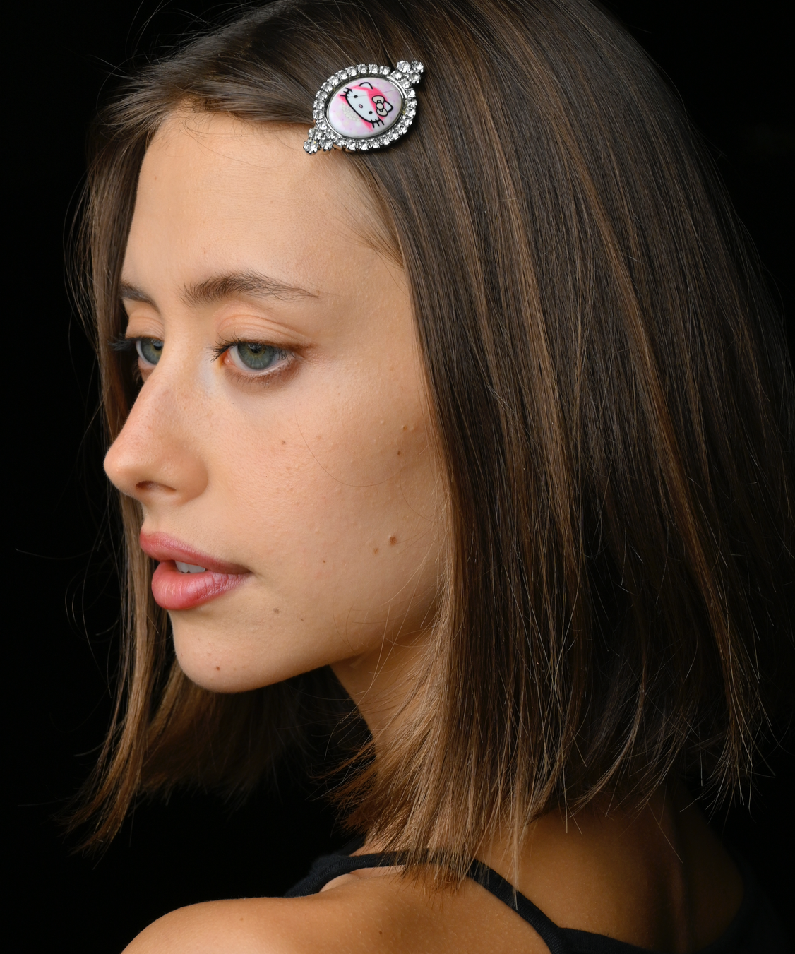 KITTY CRYSTAL BARRETTE